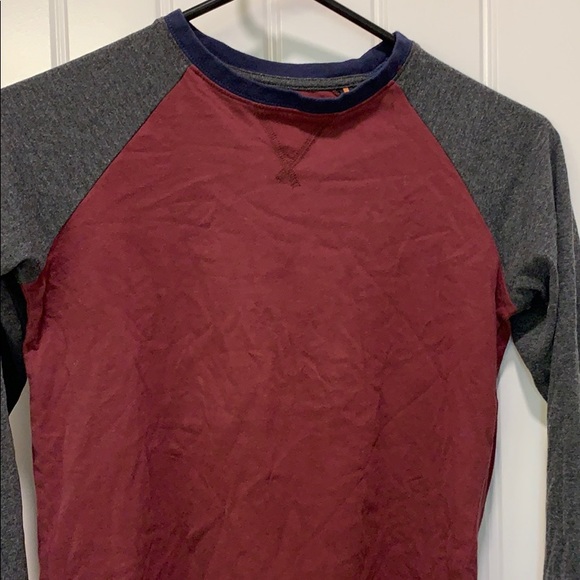 3/$10 Taylor Vintage boys long sleeve size 8 - Picture 2 of 4